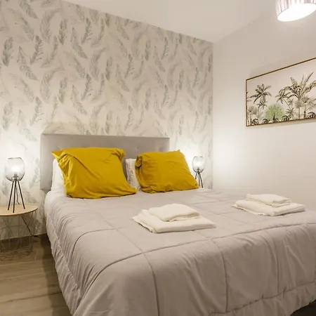 Apartment Catedral View By Cadiz4rentals
