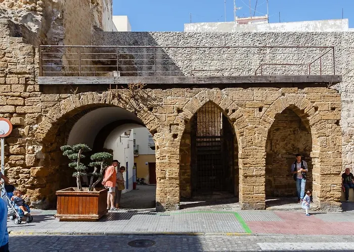 Апартаменты Catedral View By Cadiz4rentals